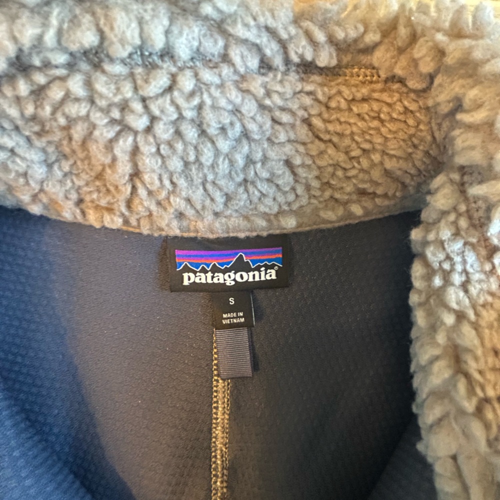 Patagonia Retro-X Jacket - Picture 2 of 3